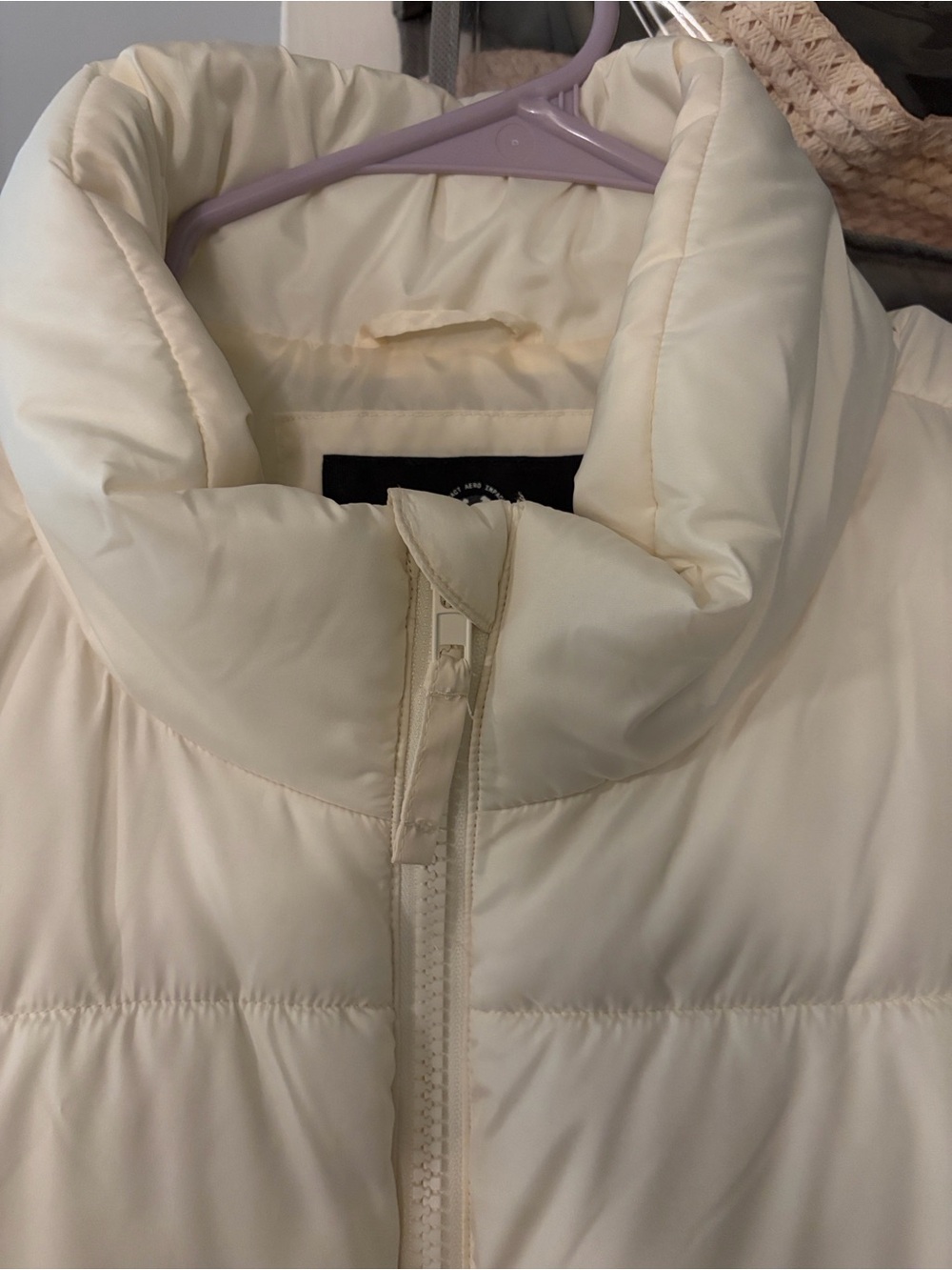 Aeropostale Women's Cream High-Collar Puffer Jacket